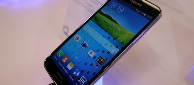 Samsung Galaxy S5 Neo poderá contar com Exynos 7580 e câmera de 16 megapixels