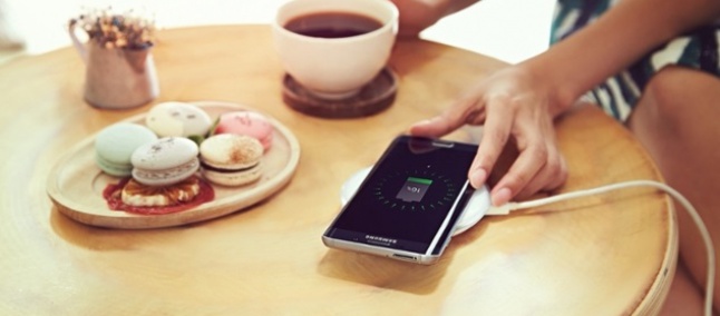 Imagens oficiais das capas e demais acessórios para os novos Galaxy Note 5 e S6 Edge Plus